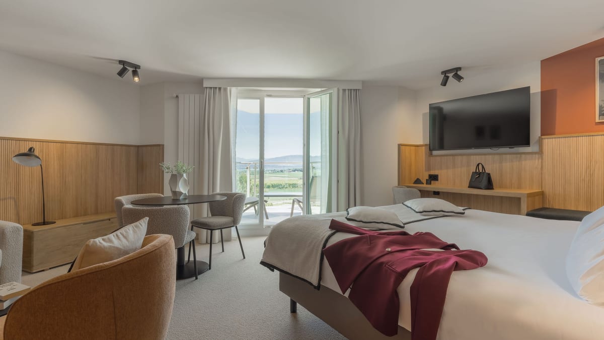 Chambre Everness Hotel & Resort — lumineuse, avec vue sur la campagne