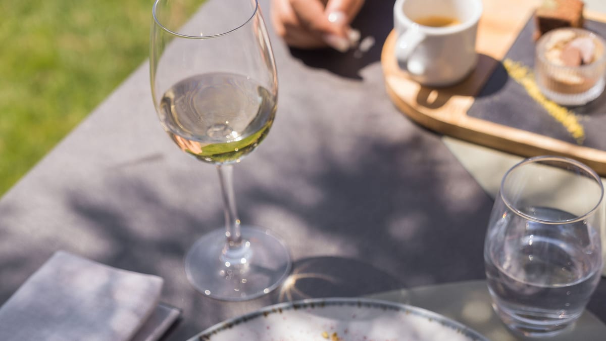 Restaurant Everness — cuisine de saison dressée par le chef